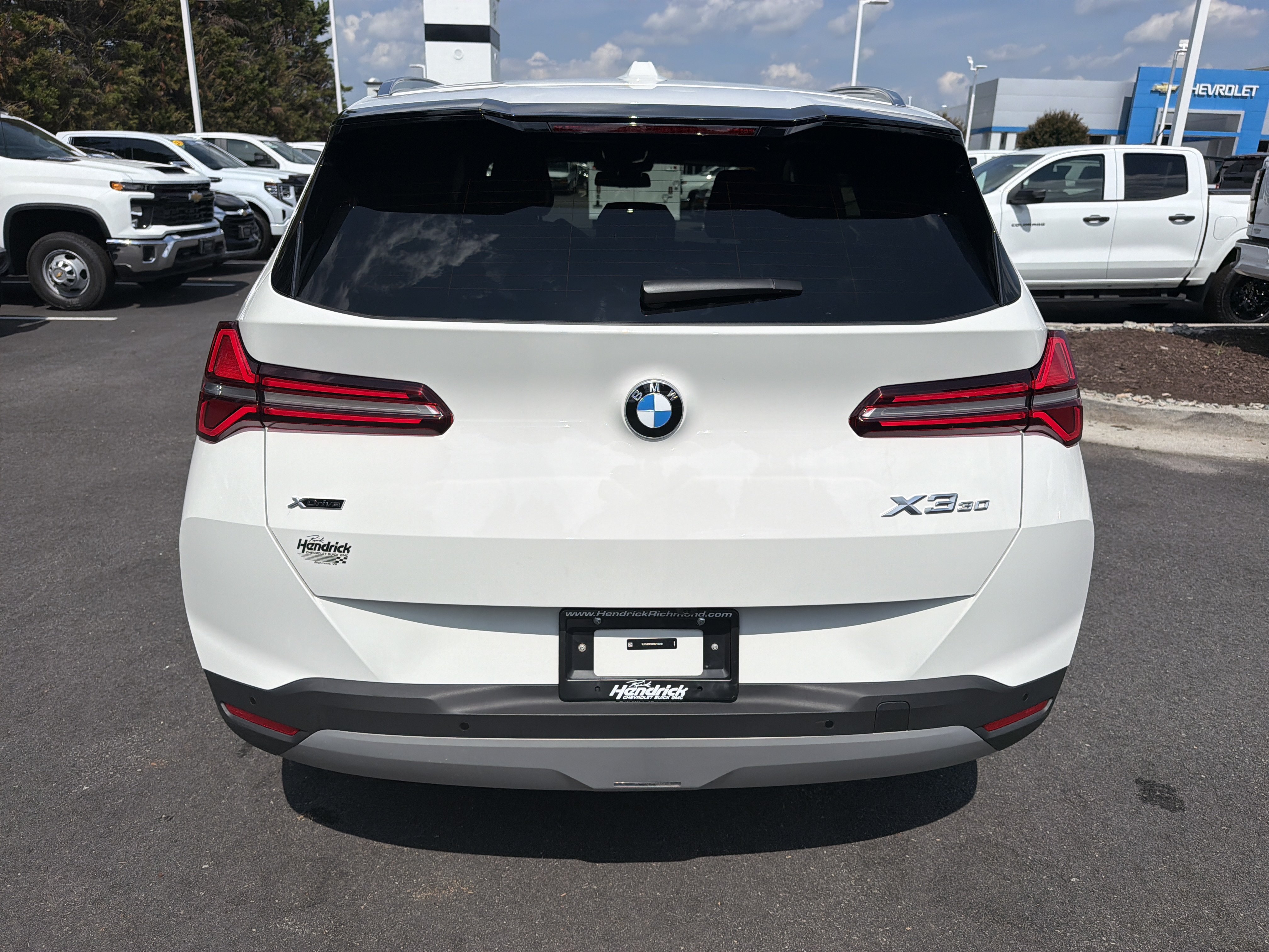 Used 2026 BMW X3 xDrive30i AWD/4WD image 9