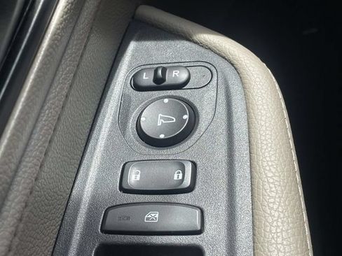 Used 2020 Honda Odyssey EX image 24