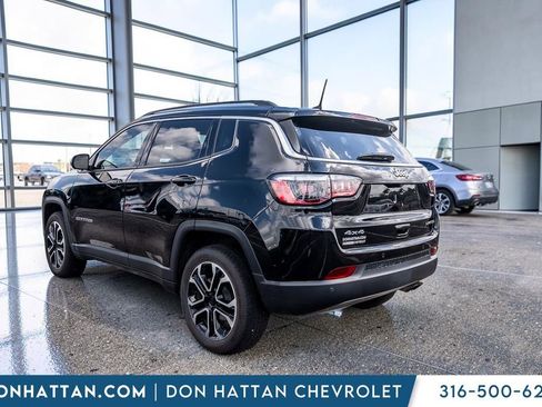 Used 2022 Jeep Compass Limited AWD/4WD image 25