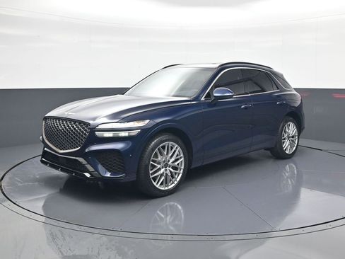 Used 2022 Genesis GV70 3.5T Sport w/ Sport Advanced Package image 3