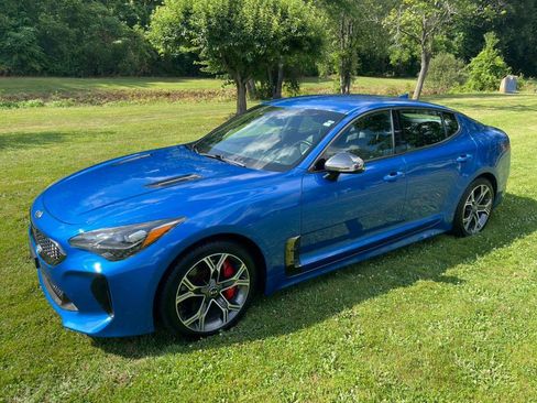 Used 2018 Kia Stinger GT image 32