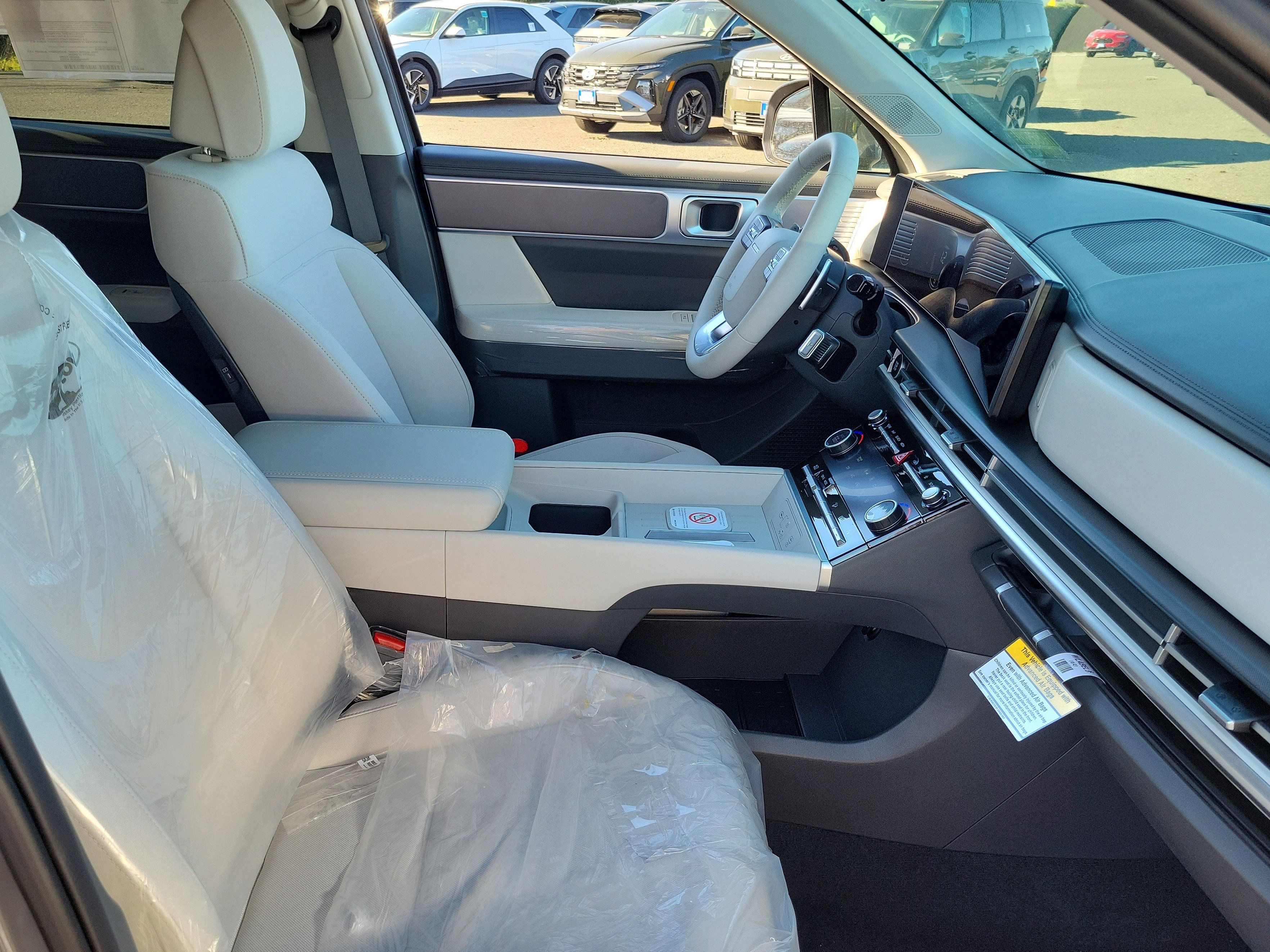 Used 2026 Hyundai Santa Fe SE FWD image 21