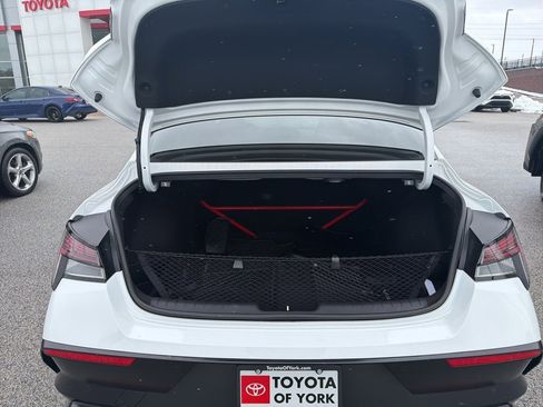 Used 2025 Hyundai Elantra N image 5