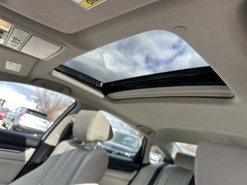 Used 2018 Honda Accord EX-L image 21