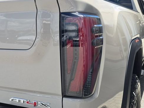 New 2026 GMC Sierra 2500 AT4X AWD/4WD image 10