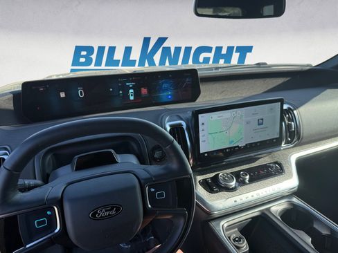 Used 2025 Ford Expedition Tremor image 10