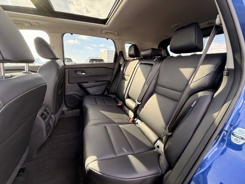 Certified 2023 Nissan Rogue SV w/ SV Premium B Package image 17