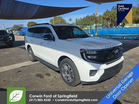 Used 2025 Ford Expedition Active image 5
