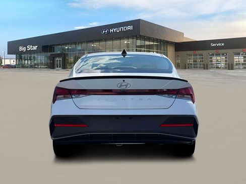 New 2026 Hyundai Elantra Sport image 6