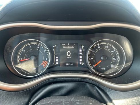 Used 2015 Jeep Cherokee Sport w/ Sport Appearance Group AWD/4WD image 21