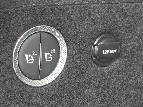 Used 2024 Genesis GV80 3.5T w/ Prestige Package image 31