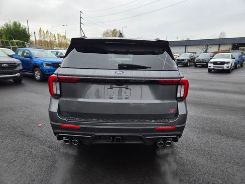 New 2026 Ford Explorer ST image 6