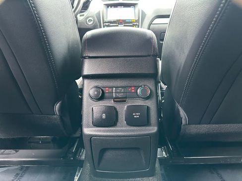 Used 2018 Ford Explorer Sport image 22