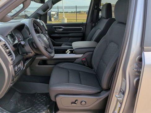 New 2026 RAM 1500 Lone Star AWD/4WD image 13