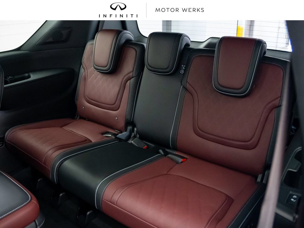 New 2027 INFINITI QX80 Autograph w/ Premium Cargo Package AWD/4WD image 18