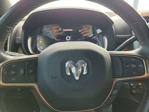 Used 2023 RAM 3500 Limited image 15