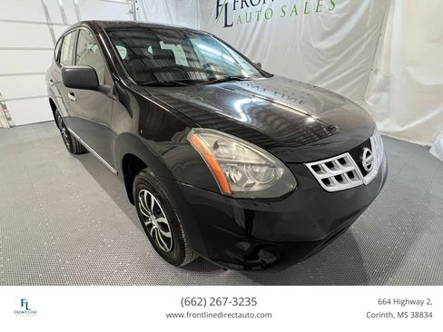 Used 2014 Nissan Rogue S FWD image 1