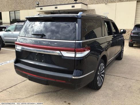Used 2022 Lincoln Navigator L Reserve AWD/4WD image 5