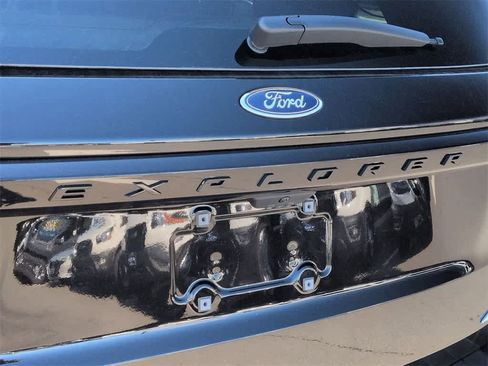 New 2026 Ford Explorer ST-Line image 13