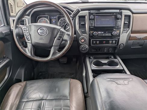 Used 2017 Nissan Titan Platinum Reserve image 17