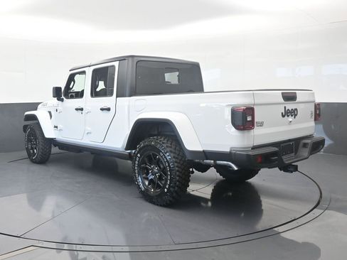 New 2026 Jeep Gladiator Willys image 4