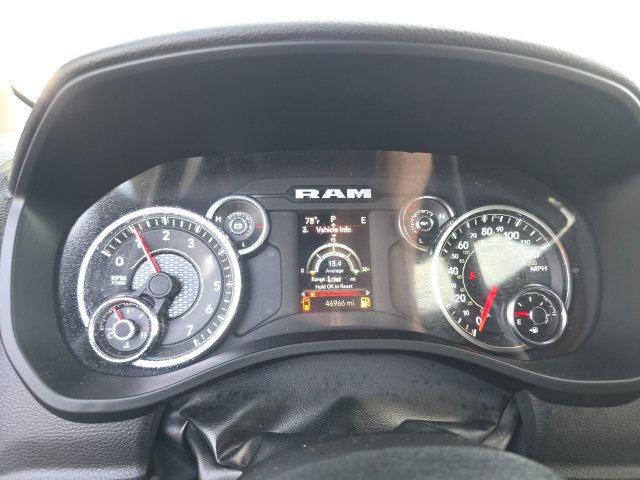 Used 2025 RAM 1500 Big Horn AWD/4WD image 11