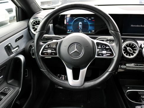 Used 2021 Mercedes-Benz A 220 image 25