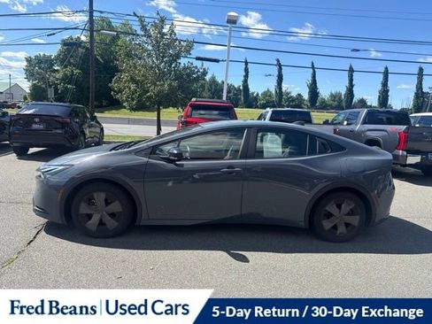 Used 2024 Toyota Prius Prime FWD image 20