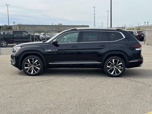New 2026 Volkswagen Atlas SEL Premium R-Line AWD/4WD image 2