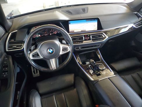 Used 2020 BMW X5 sDrive40i w/ M Sport Package RWD image 12