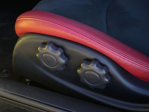 Used 2024 Nissan Z Performance w/ Floor Mat Package image 17