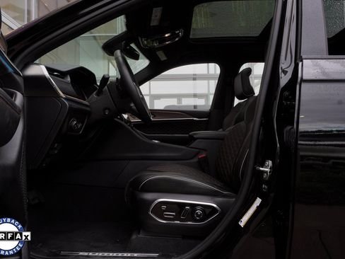 Used 2023 Jeep Grand Cherokee Summit image 19