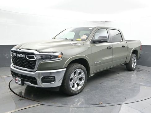 Used 2026 RAM 1500 Big Horn AWD/4WD image 7