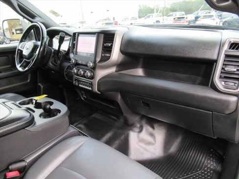 Used 2022 RAM 3500 Tradesman w/ Safety Group image 13