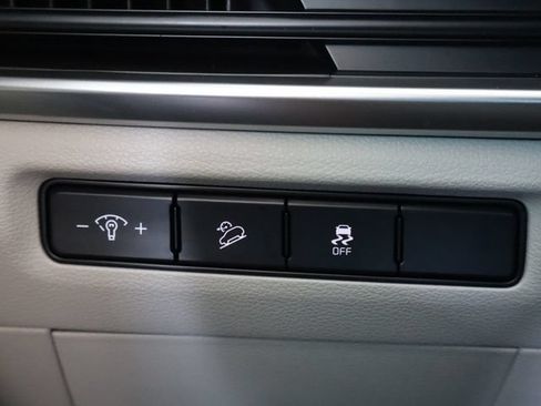 Used 2024 Kia Telluride S w/ S Sunroof Package FWD image 27