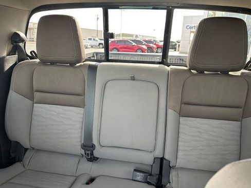 Used 2022 Nissan Frontier SV image 29