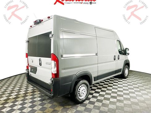 New 2026 RAM ProMaster 2500 w/ Cold Weather Group image 7