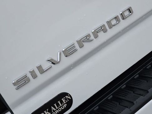 Used 2025 Chevrolet Silverado 2500 High Country w/ High Country Premium Package AWD/4WD image 11
