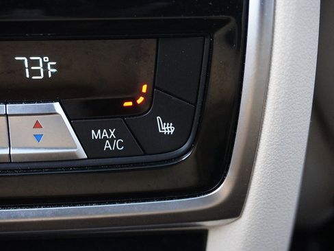 Used 2019 BMW X7 xDrive40i w/ Luxury Seating Package image 54