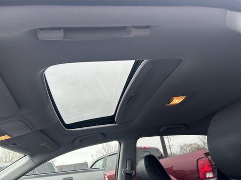 Used 2011 Honda CR-V EX-L image 10