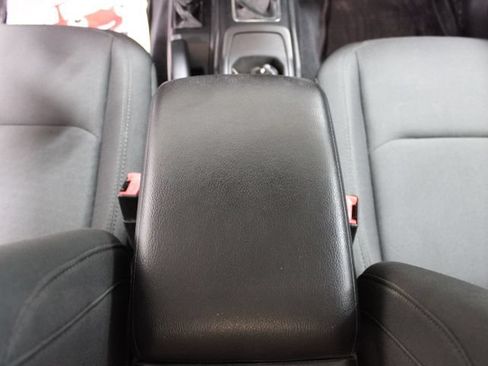 Used 2021 Jeep Gladiator Sport AWD/4WD image 27