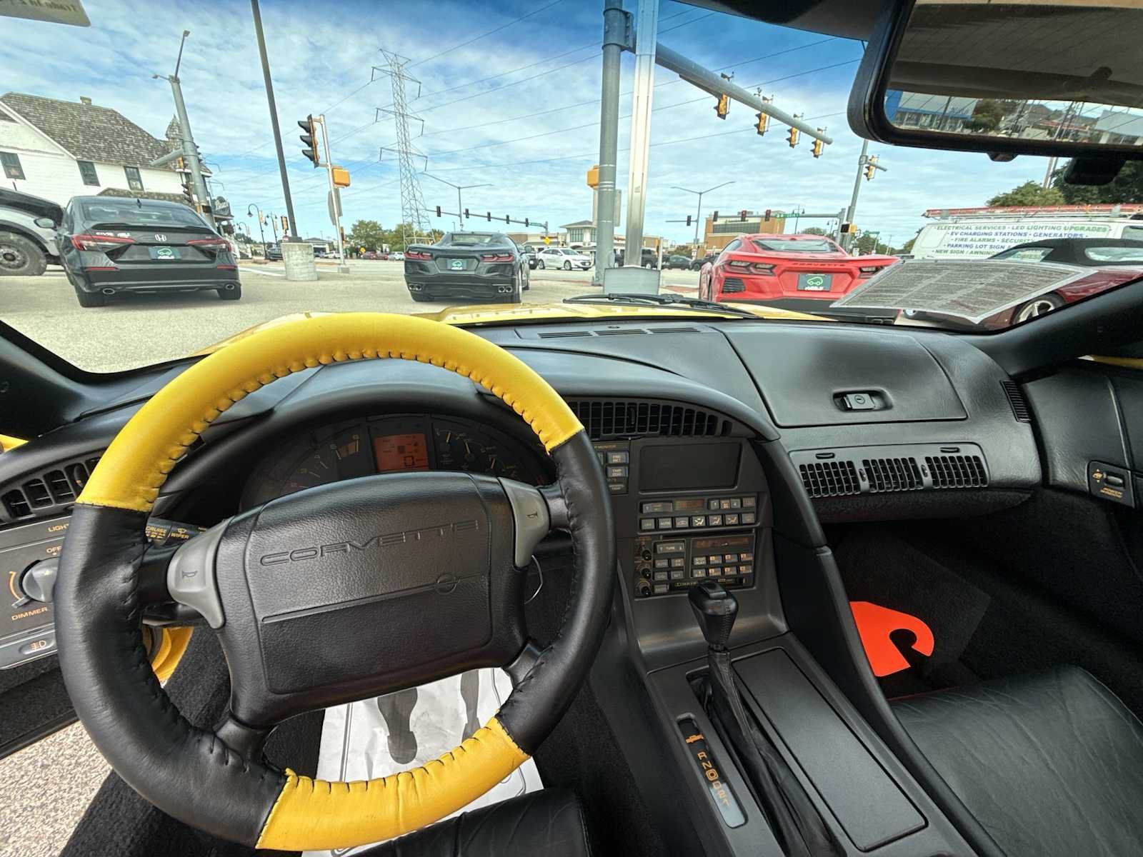 Used 1991 Chevrolet Corvette Coupe RWD image 18