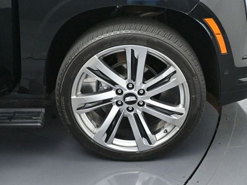 Used 2025 Cadillac Escalade ESV Sport Platinum image 45