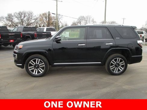 Used 2023 Toyota 4Runner Limited image 9
