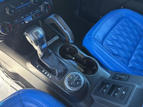 Used 2022 Ford Bronco Wildtrak image 27