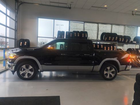 Used 2020 RAM 1500 Laramie image 28