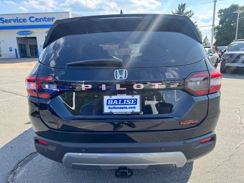 New 2026 Honda Pilot TrailSport image 5