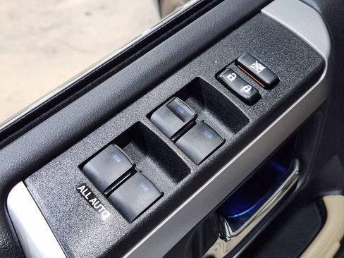 Used 2023 Toyota 4Runner Limited image 42