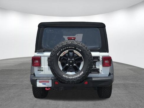 Used 2021 Jeep Wrangler Unlimited Rubicon w/ Steel Bumper Group AWD/4WD image 5