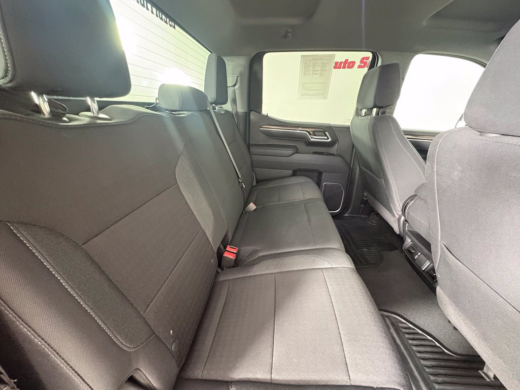 Used 2026 Chevrolet Silverado 1500 RST AWD/4WD image 44